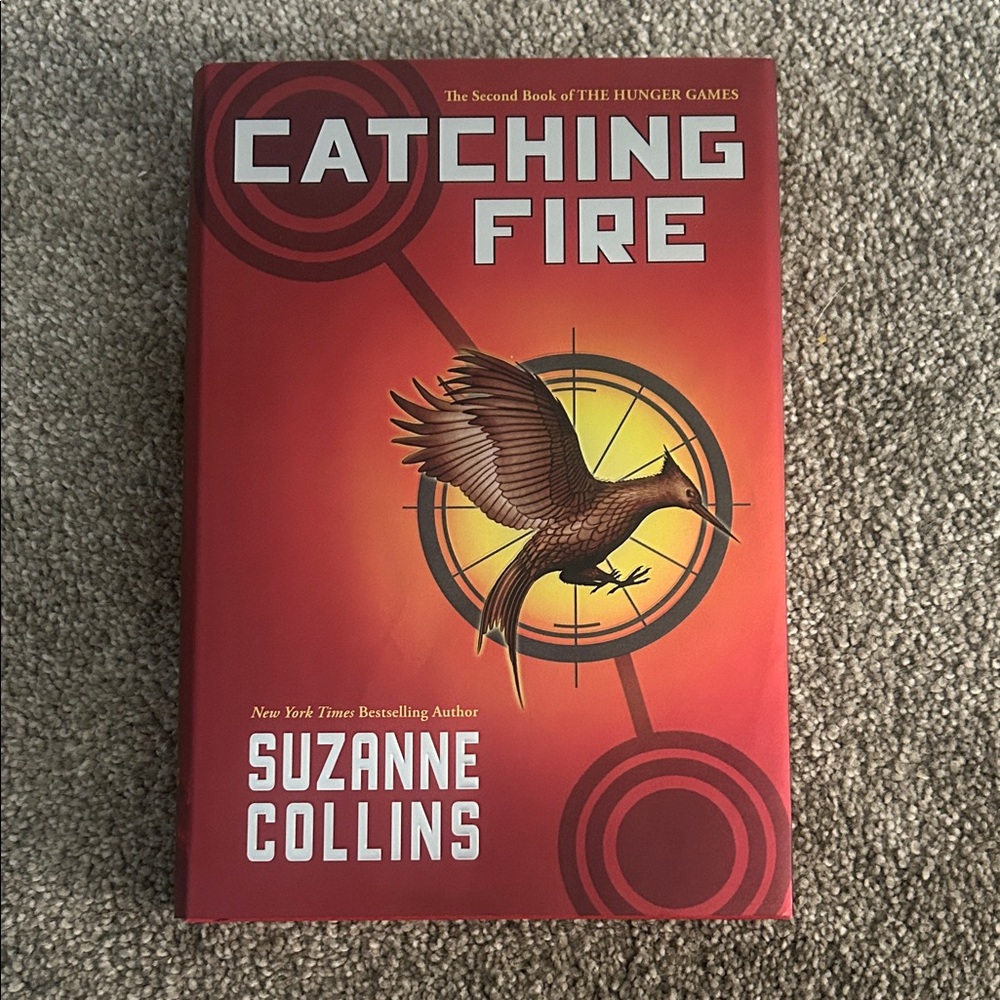 Catching Fire by Suzanne Collins - Hardcover